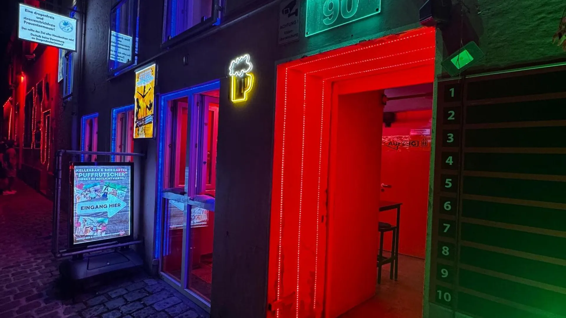 Love hotel Femina - Direkt Im Rotlichtviertel Hotel Nuremberg