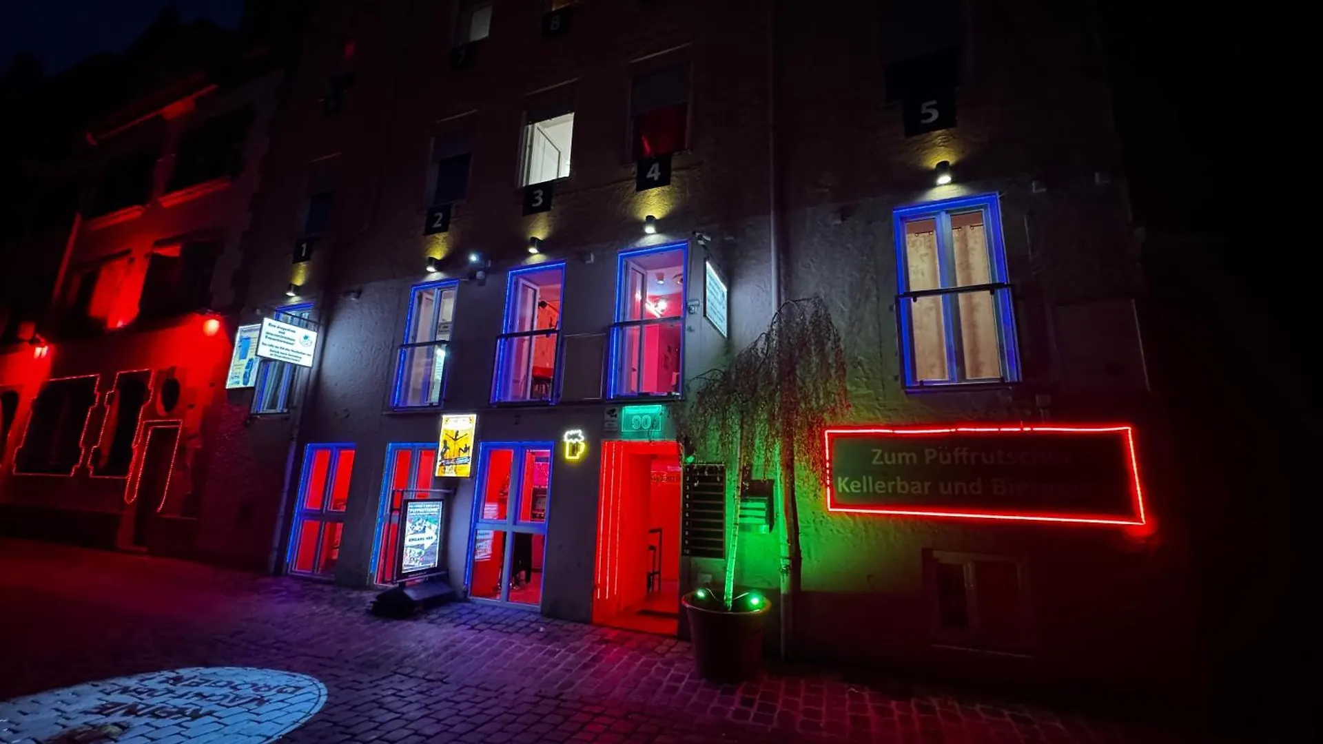 Femina - Direkt Im Rotlichtviertel location